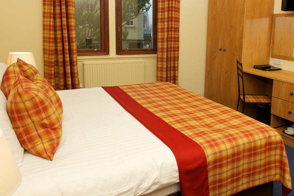 The Pipers' Tryst Hotel Glasgow Quarto foto